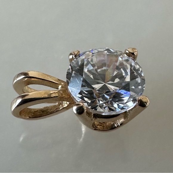 14k Solid Gold 6mm Brilliant Cut CZ Pendant - Picture 4 of 15